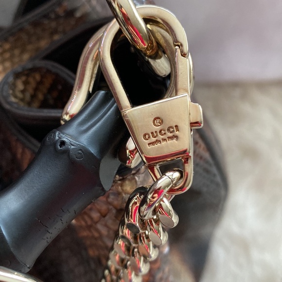 Gucci bamboo handle python bucket bag - Picture 3 of 4